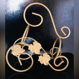 Elegant Metal Gold Wine Bottle Storage Rack